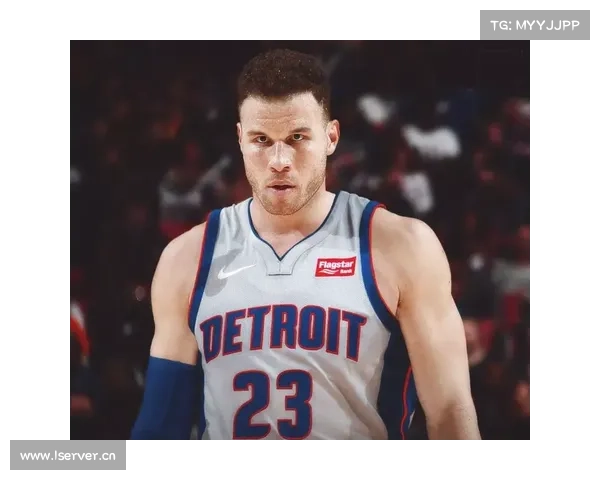 拉梅尔鲍尔为何成为三球核心 解析他在球队中的独特地位 拉梅尔鲍尔为何成为三球核心 解析他在球队中的独特地位