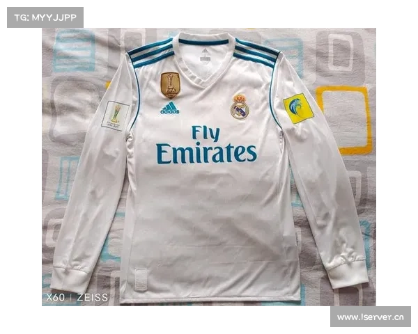 探究皇家马德里为何始终坚守纯白球衣传统背后的历史与精神力量