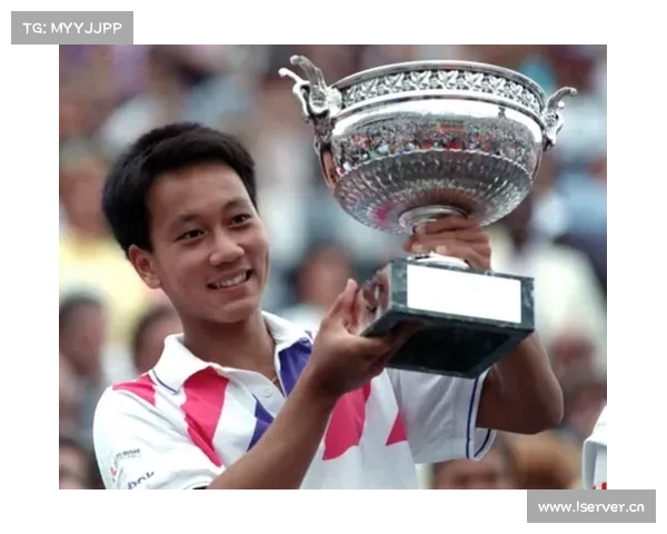 张德培领衔澳门网球名人赛征战全程回顾：从起步到胜利的辉煌之路